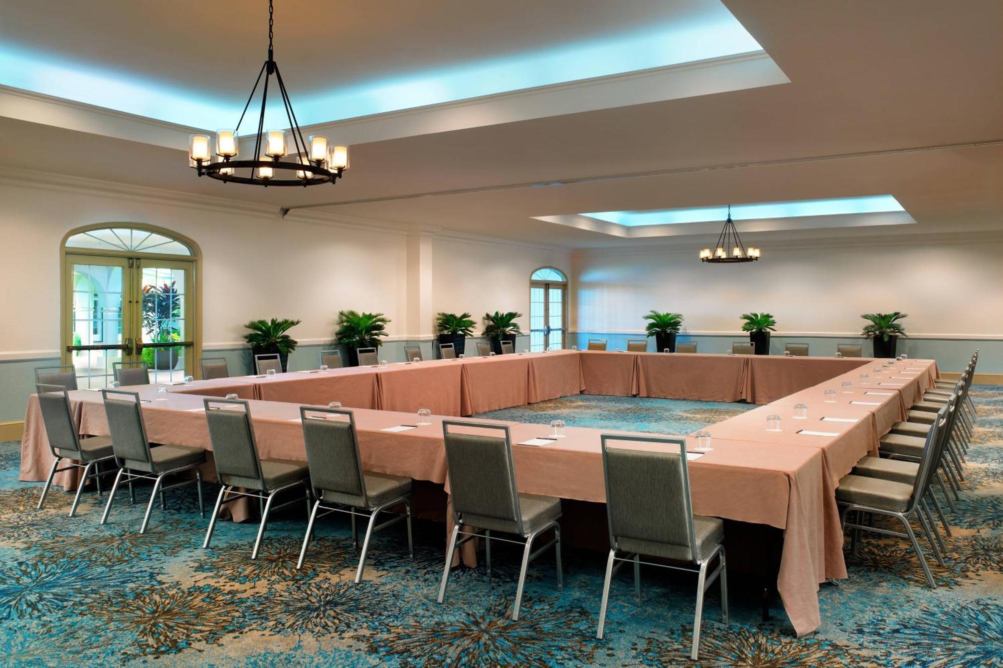 The Westin Grand Cayman Seven Mile & 4*